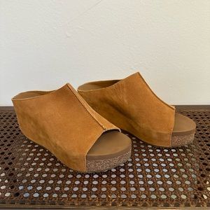 Volatile Women’s Carrier Wedge - Sz 7